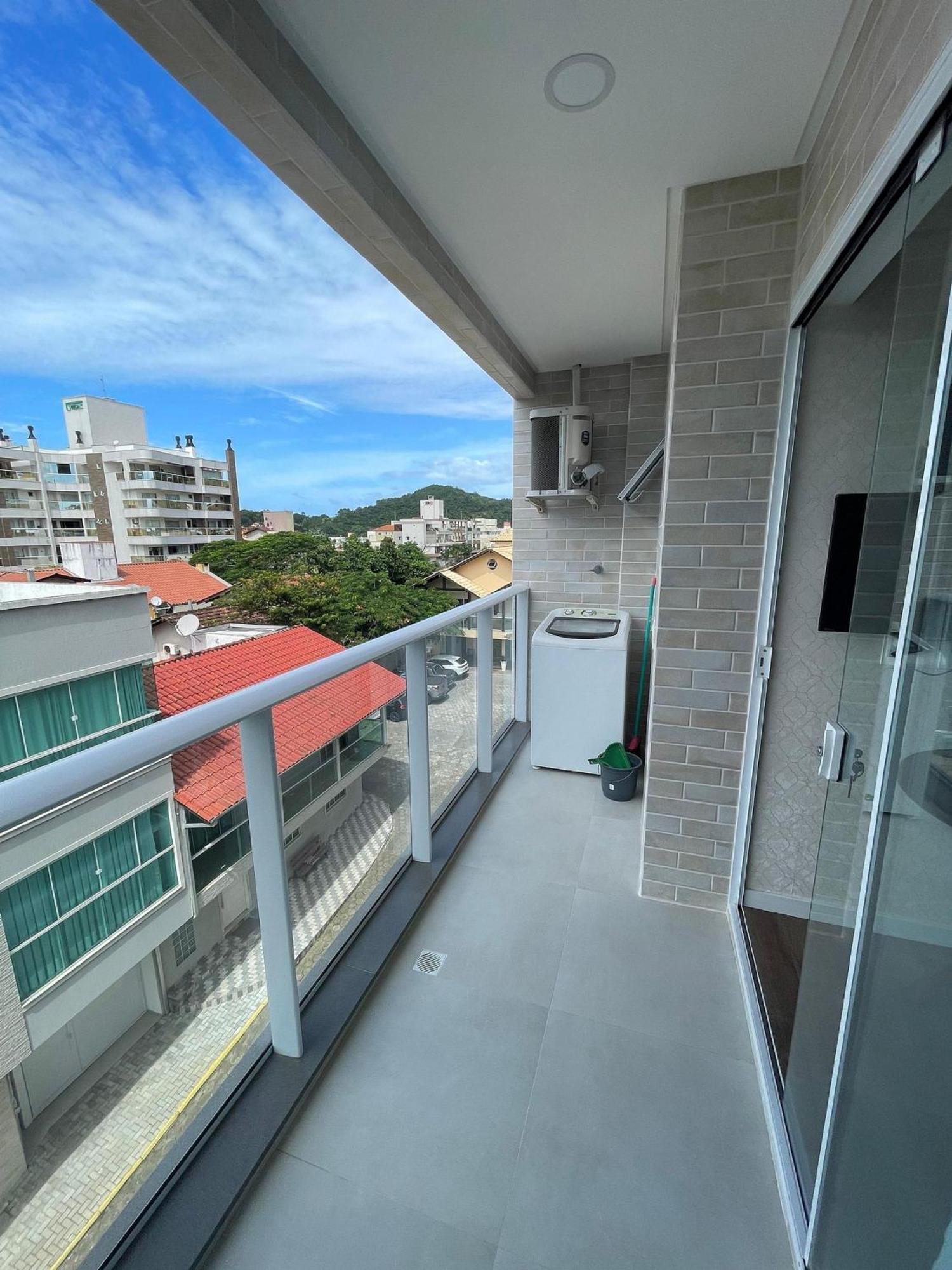 Do Centro Apartment *